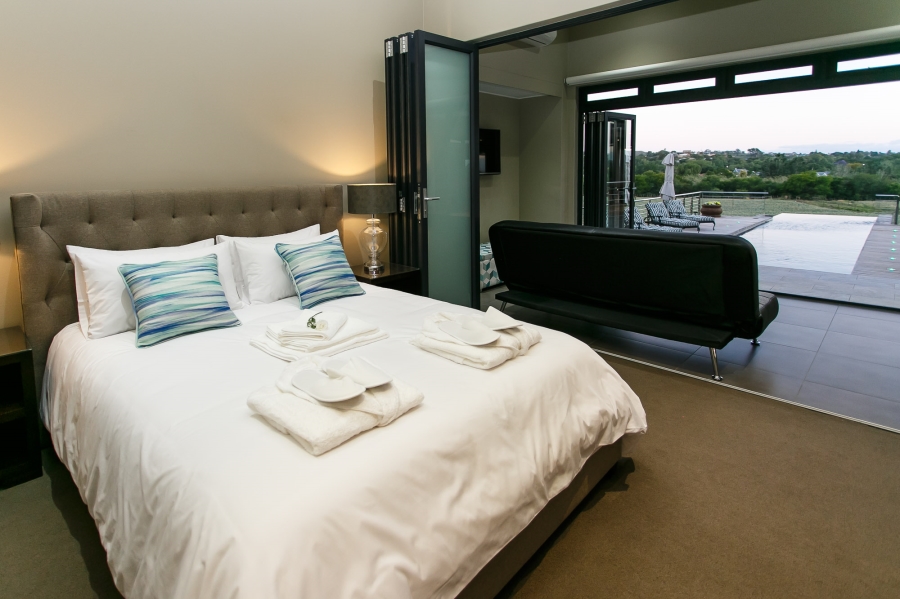 5 Bedroom Property for Sale in Oewersig Western Cape